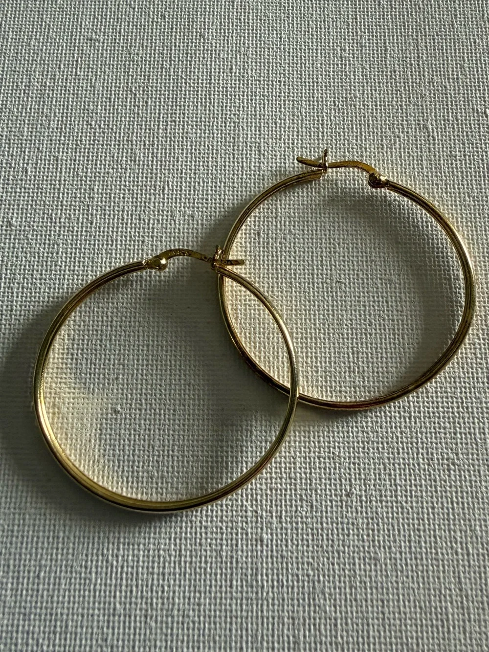 NEW Nordstrom AV 925 Shiny Gold Plated Hoop Earrings